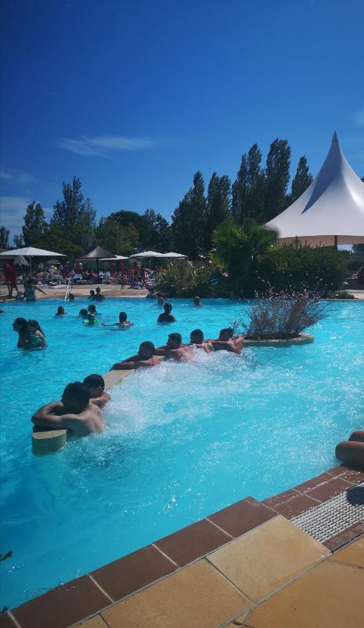 Camping La Carabasse Vias-Plage-T4 Climatise,Tout Confort, Emplacement Calme ! Exterior photo